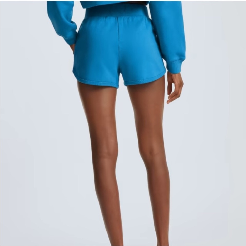Everlane The Track Sweatshort - Picture 3 of 6